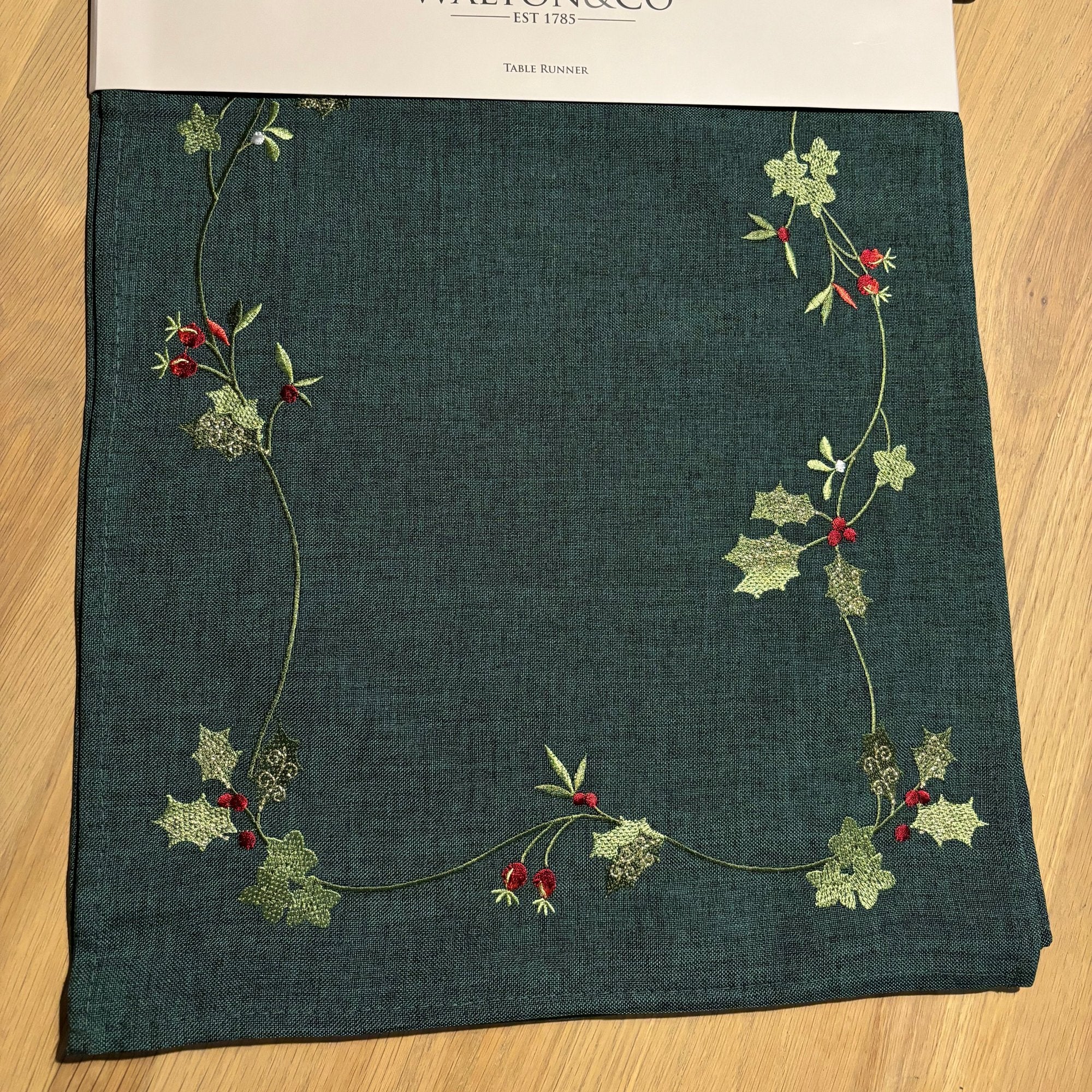 Embroidered Holly Trail Runner Green