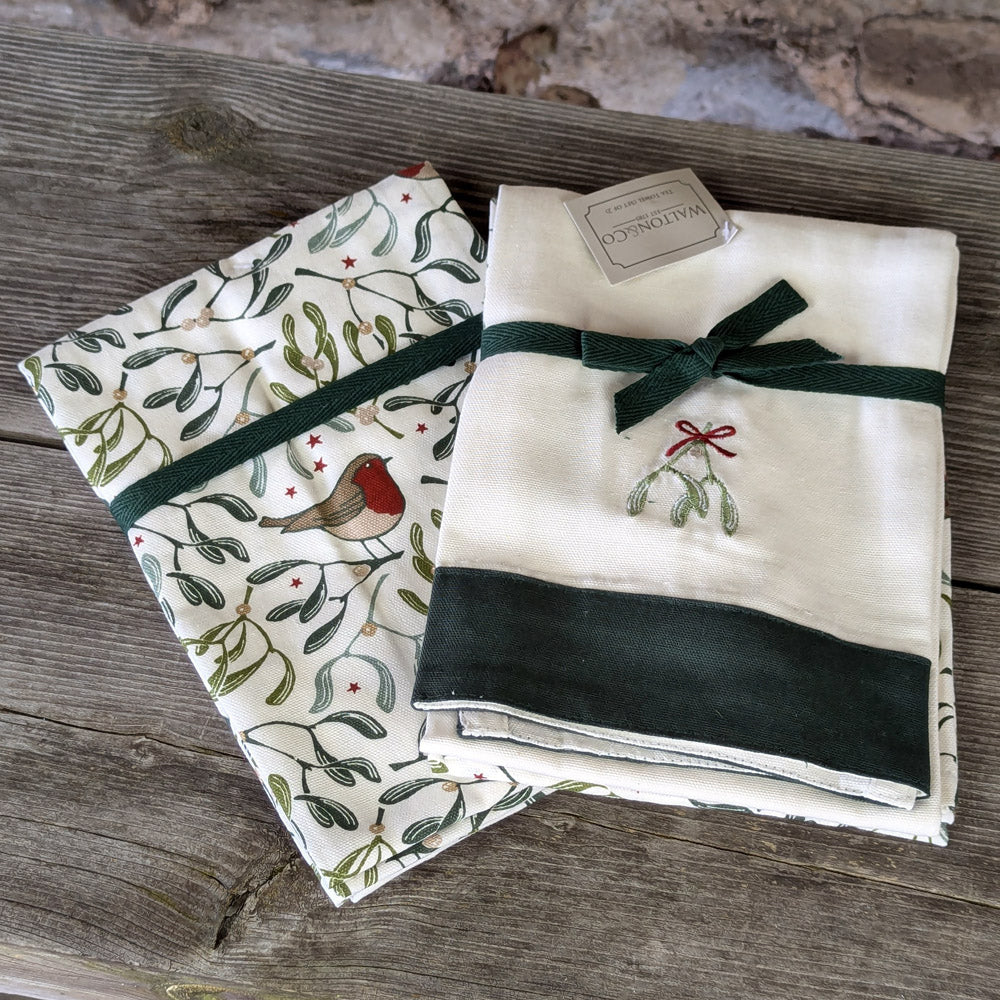 Robin & Mistletoe T Towel Set of 2