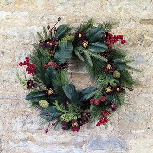 Rippingale Hellebore and Pinecone Wreath